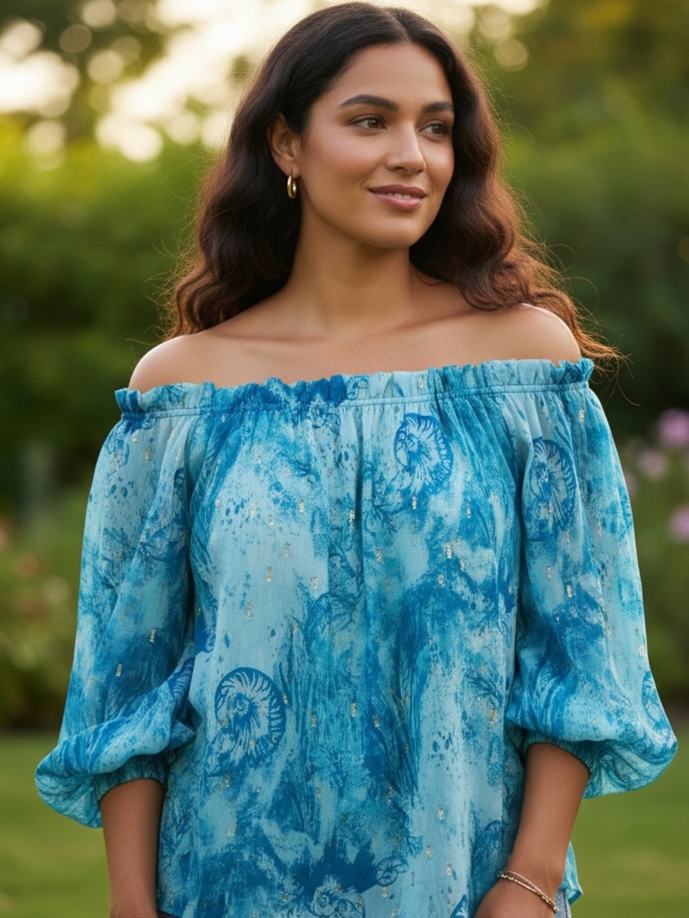 WHBM Women Blue Off Shoulder Blouse Beach Casual Preppy Size S Summer Chiffon